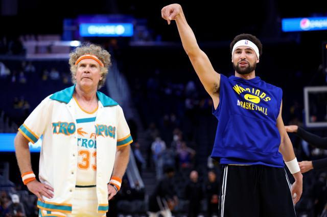 score电竞-【现场】神秘嘉宾点燃勇士主场 欢笑声冲散连败阴霾